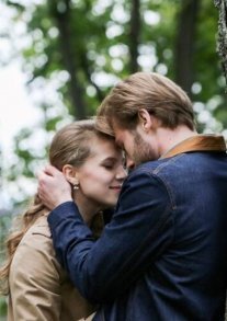 Постер сериала «Кукольный дом»